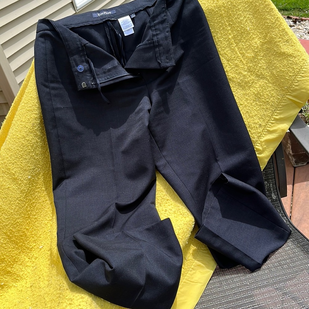 EUC Evan Picone sz 8 100%polyester dress pants